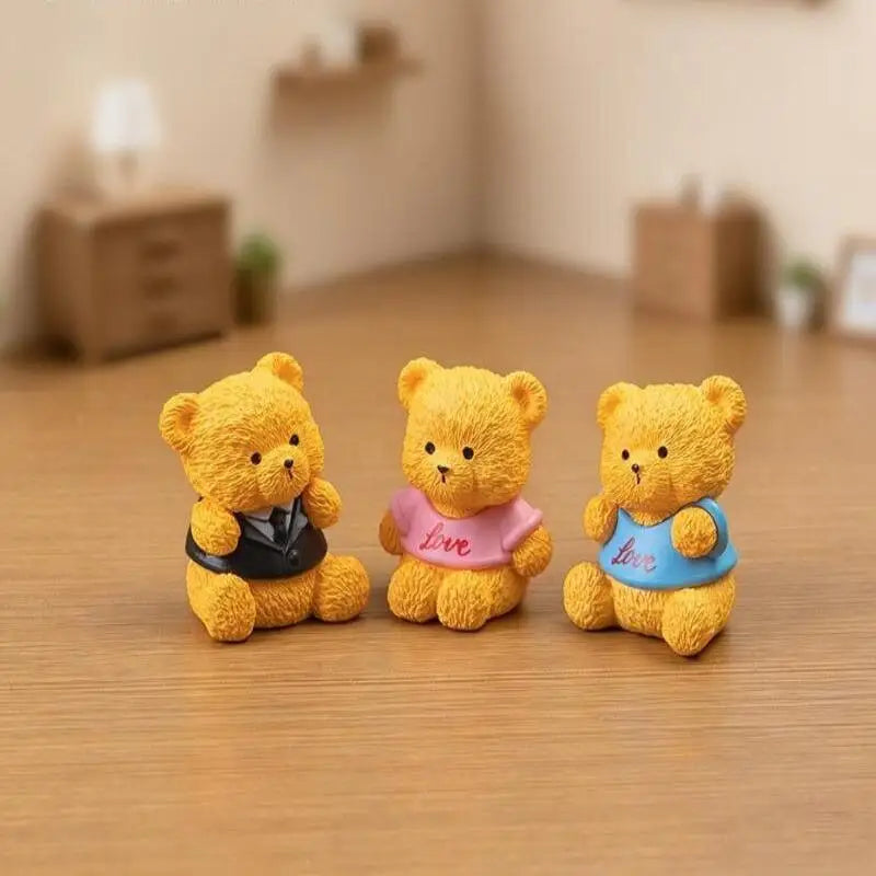 4pcs Cute Couple Bear Mini Figurines – Desktop DIY Décor