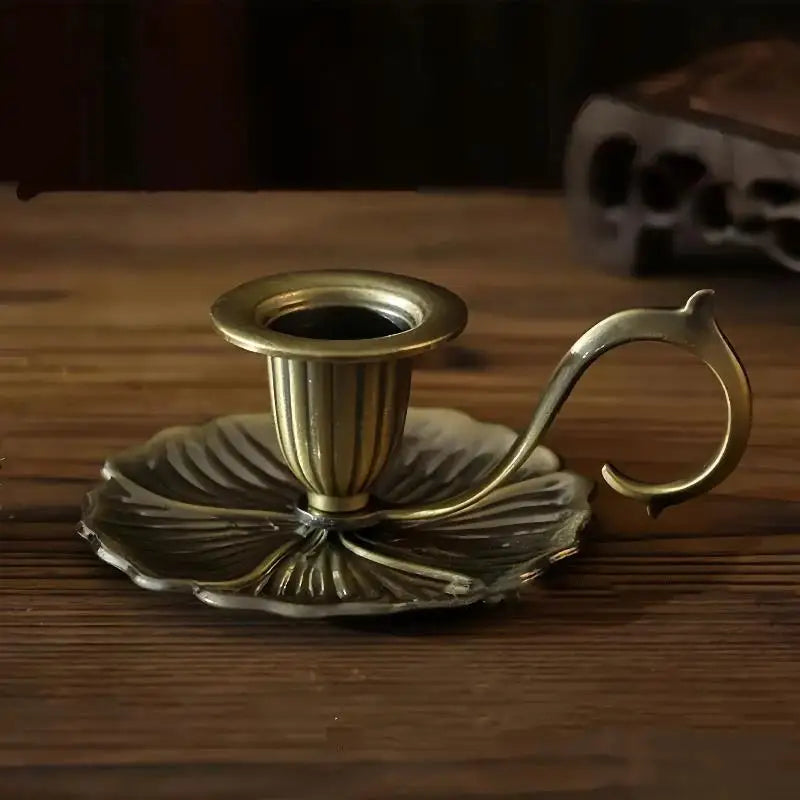 Retro Teacup Metal Chamberstick Candle Holder with Handle