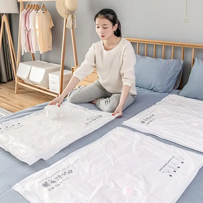 Reusable Airtight Vacuum Storage Bags – Space-Saving Compression