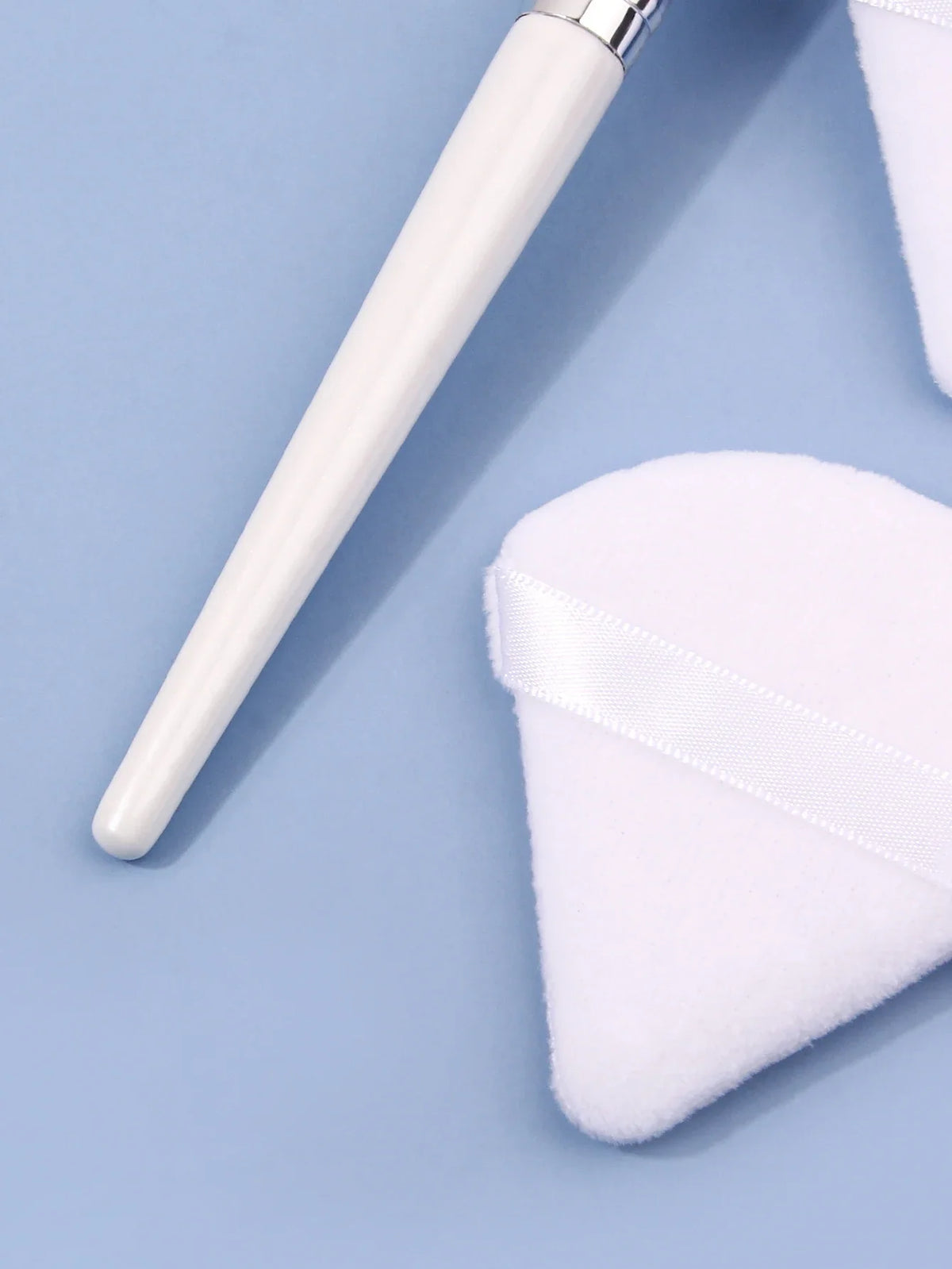 Facial Mask Brush Set – Foundation, Sponge & Powder Puff