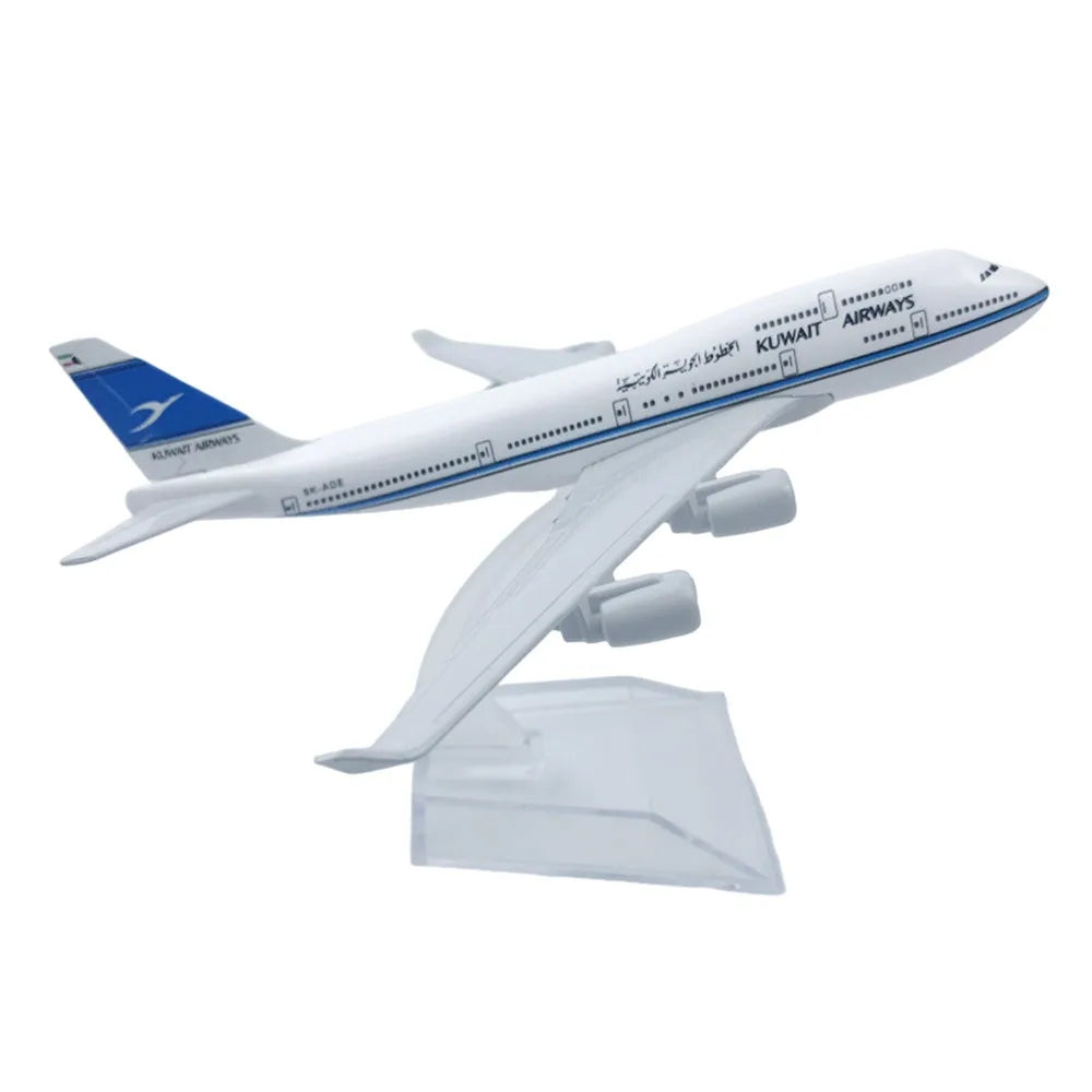 GOL Airlines Boeing B737 1/246 Alloy Airplane Model – 16cm