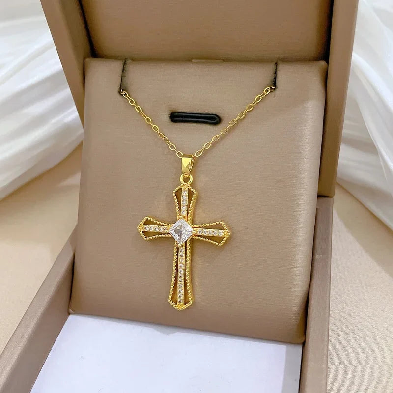 Gold Cross Pendant Necklace – Stainless Steel Choker for Women