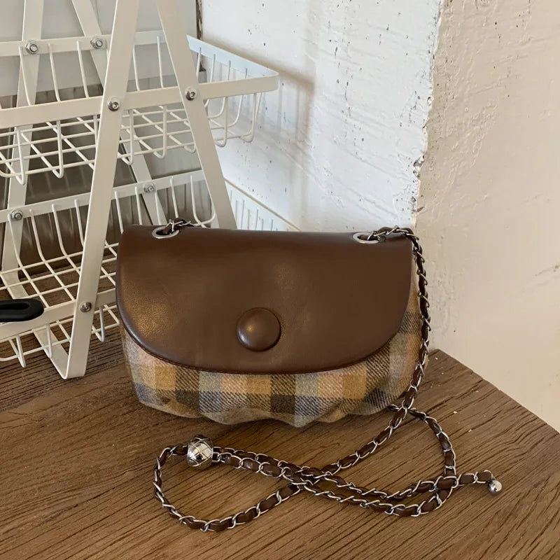 Luxury Chain Saddle Crossbody Bag for Women | Nixie