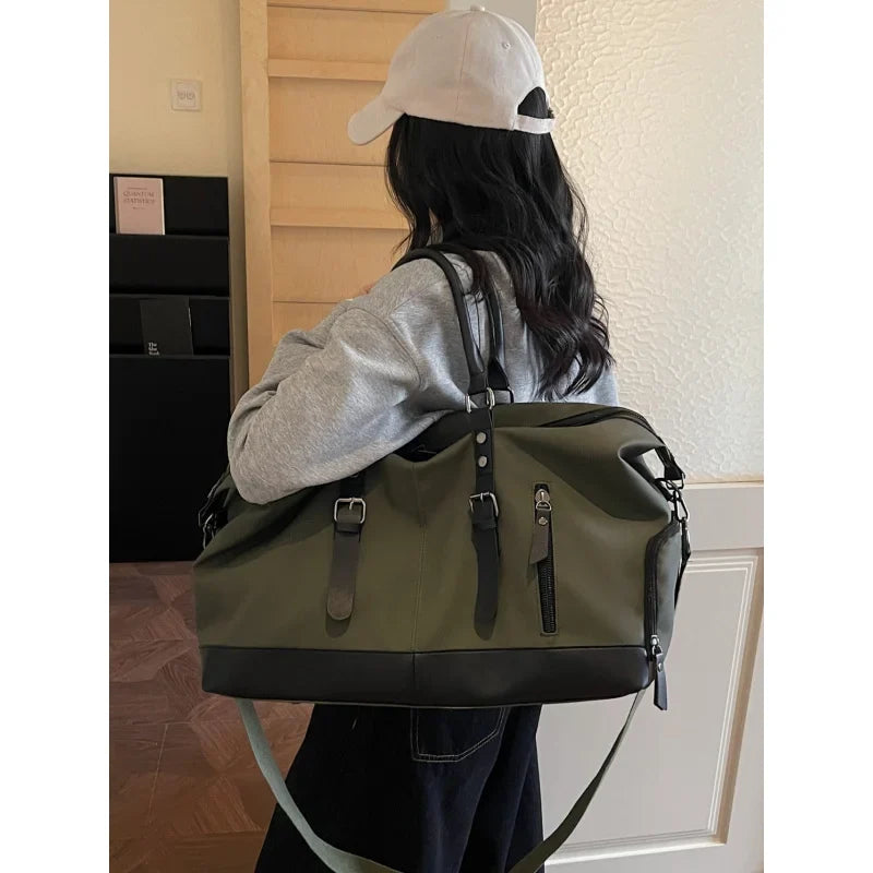 Large-Capacity PU Travel Duffle Bag – Lightweight Weekend Bag