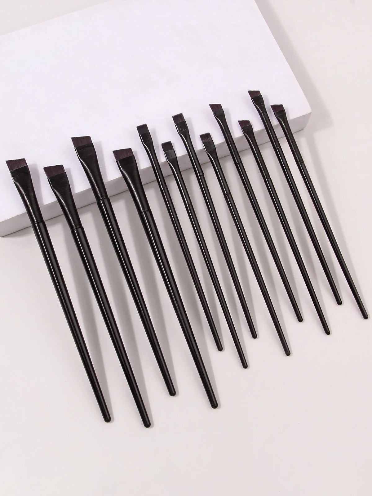 12-Piece Eye Makeup Brush Set – Eyeliner, Eyeshadow & Brow
