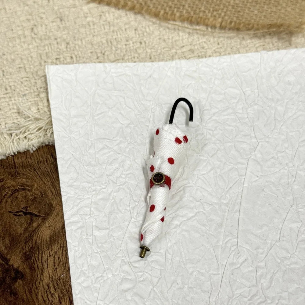 Polka Dot Mini Umbrella 5cm – BJD Doll Decoration Prop